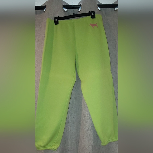 Original VIctoria Secret Pink cropped sweats size M - Picture 1 of 5